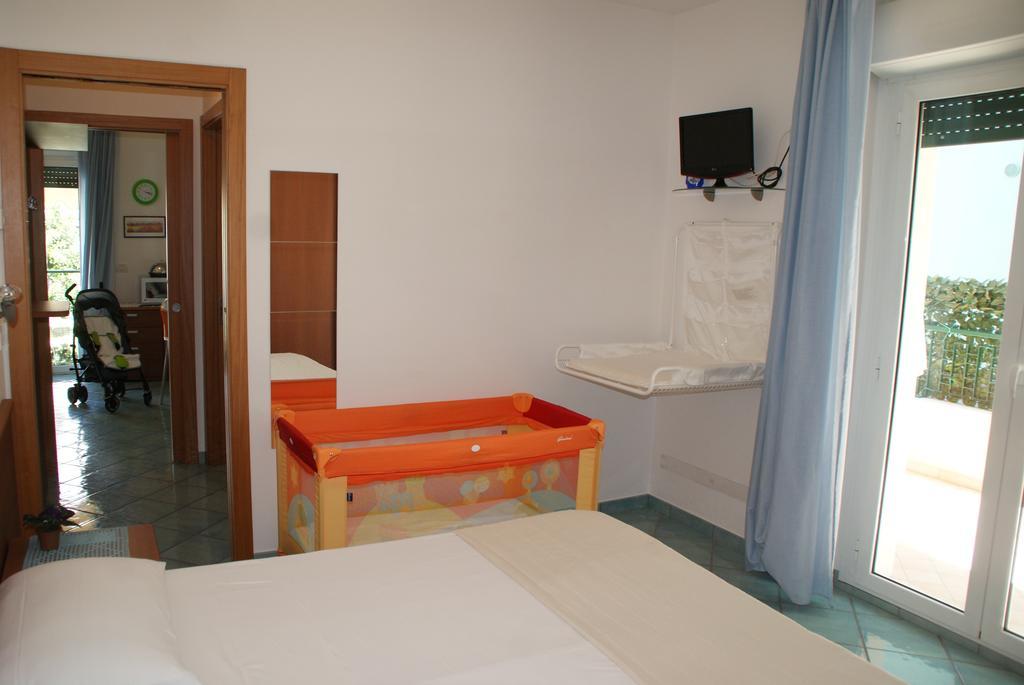 Casa Vacanze Villa Spina Σαν Μπενεντέτο ντελ Τρόντο Δωμάτιο φωτογραφία