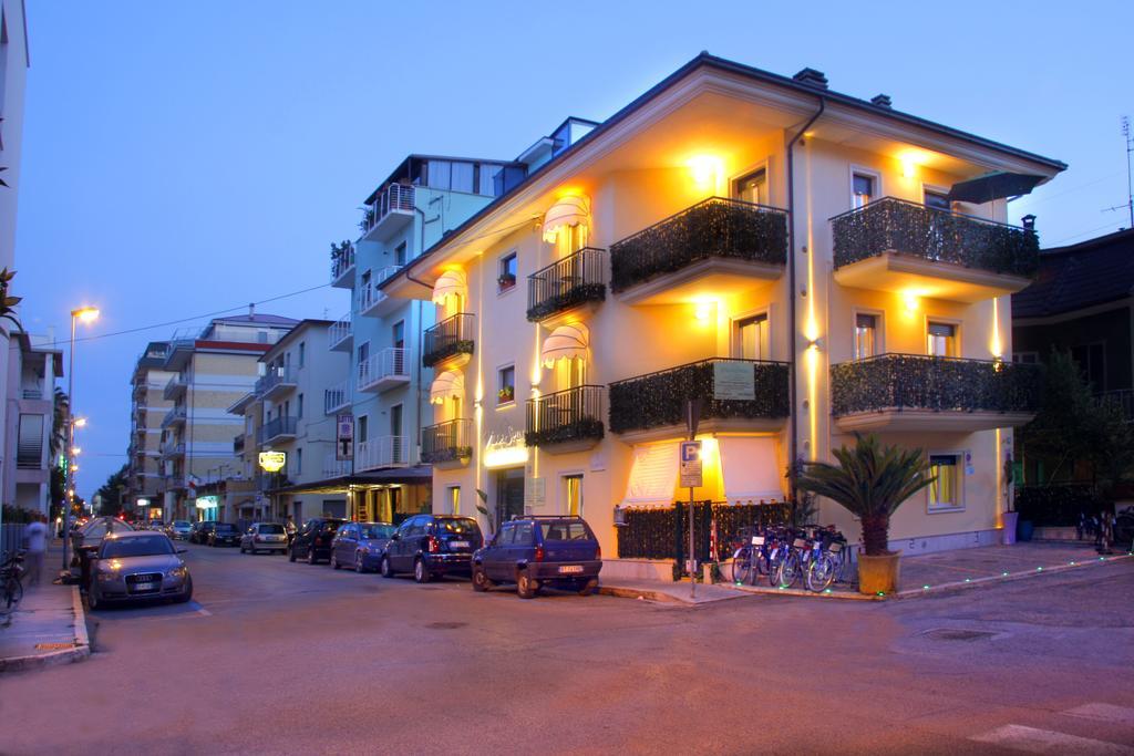 Casa Vacanze Villa Spina Σαν Μπενεντέτο ντελ Τρόντο Δωμάτιο φωτογραφία