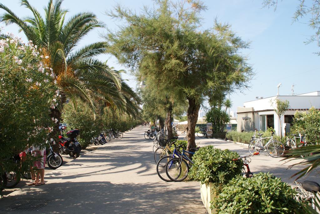 Casa Vacanze Villa Spina Σαν Μπενεντέτο ντελ Τρόντο Εξωτερικό φωτογραφία